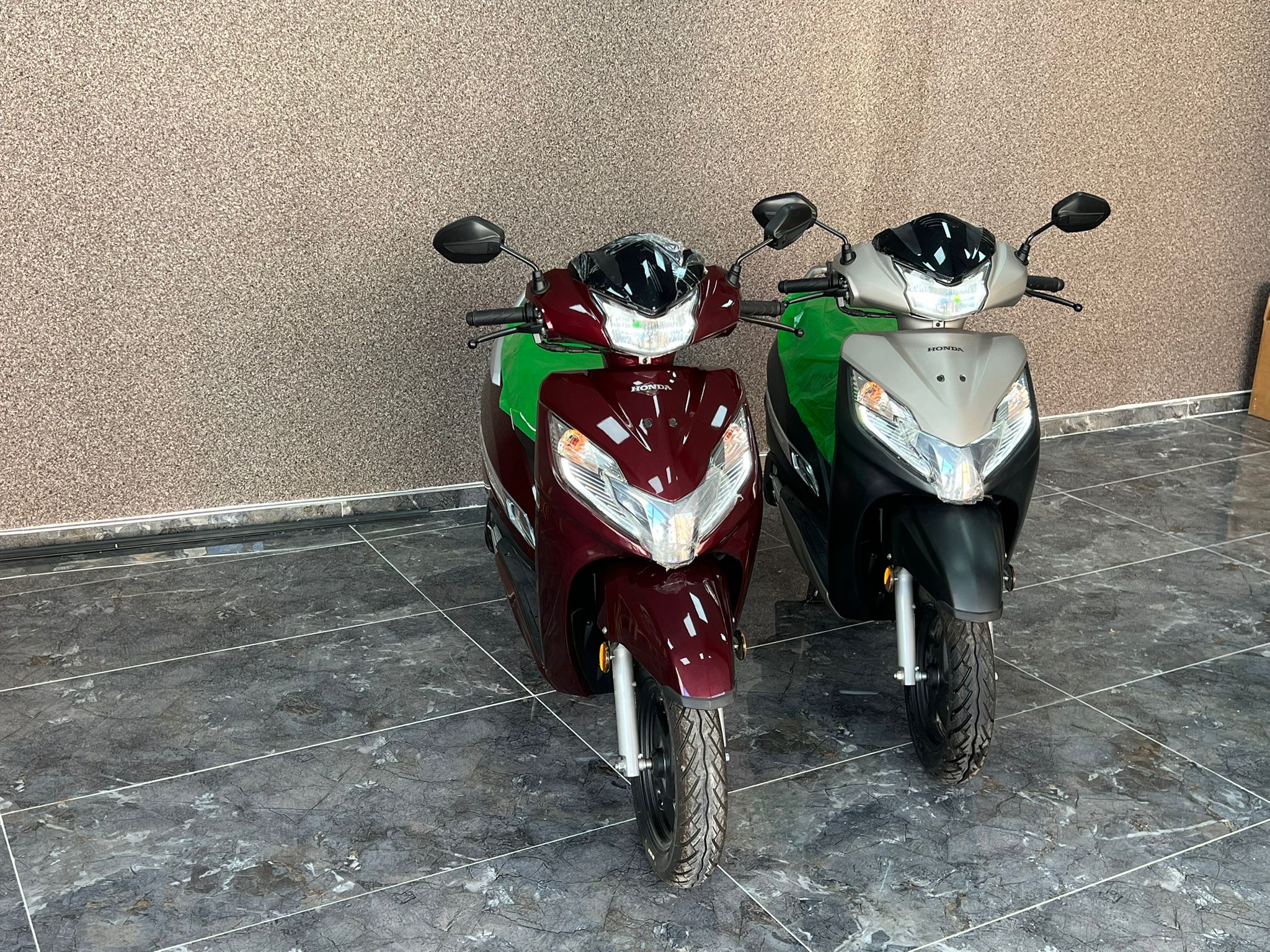 Motor Resmi